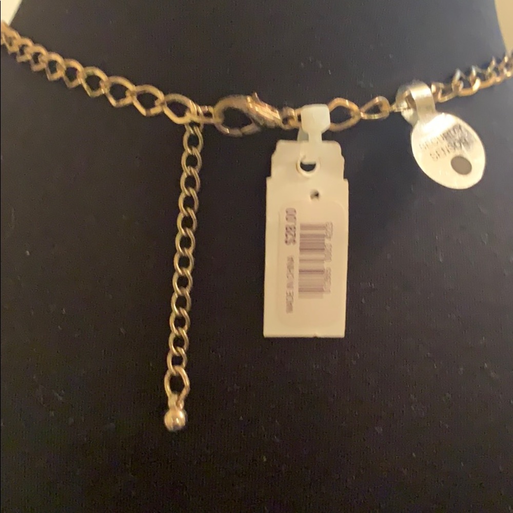 Pink necklace - Picture 2 of 2